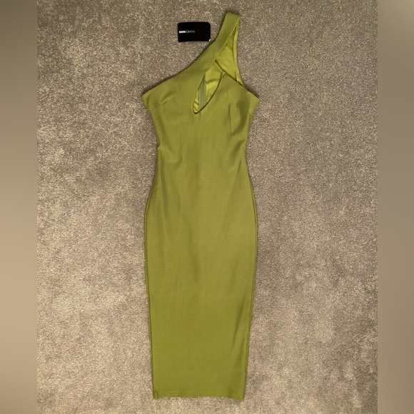 💚NWT Light Green Bodycon Midi Dress - Picture 4 of 4